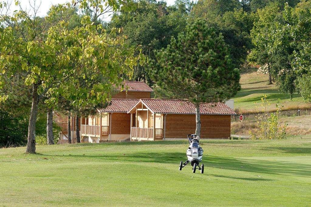 Madame Vacances - Residence Du Golf D'Armagnac Eauze Szoba fotó